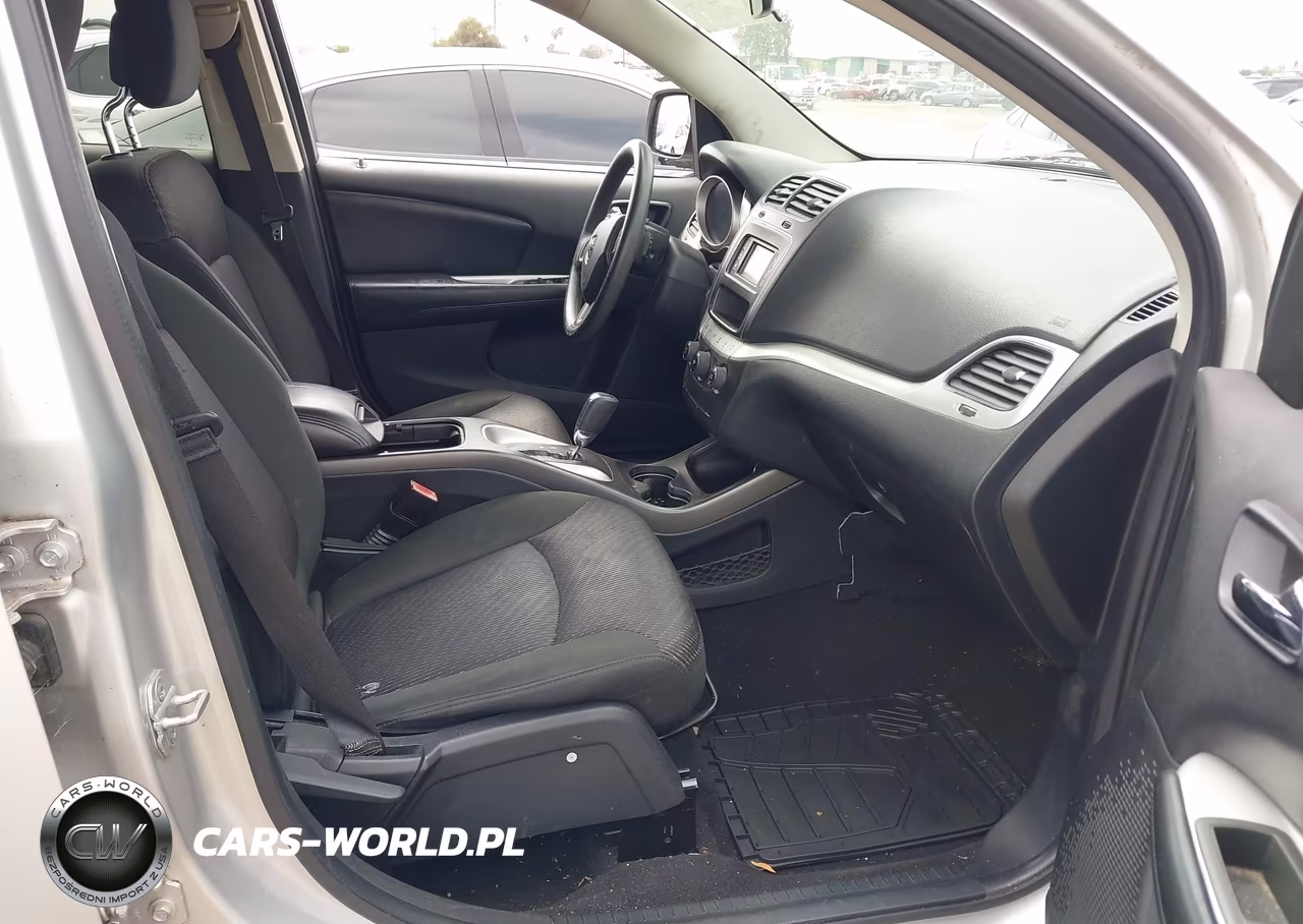 2011 Dodge Journey Mainstreet VIN:3D4PG1FG7BT551975 - 5