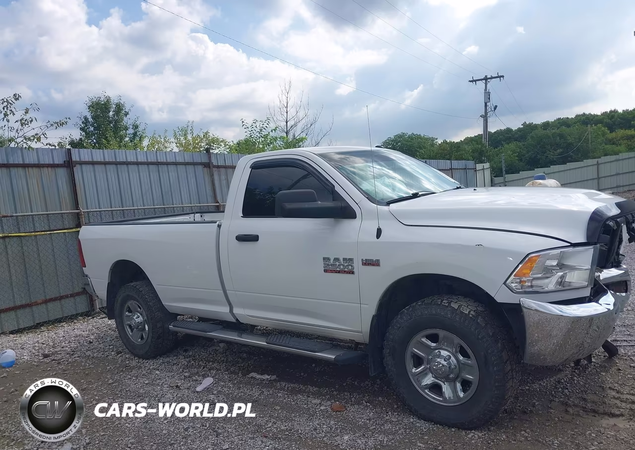 2017 Ram 2500 Tradesman 4X4 8' Box VIN:3C6MR5AJ0HG578867 - 13
