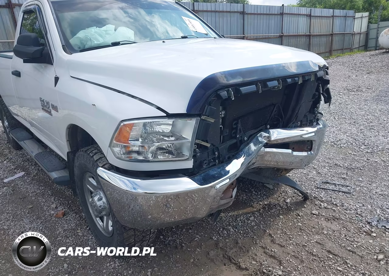 2017 Ram 2500 Tradesman 4X4 8' Box VIN:3C6MR5AJ0HG578867 - 6