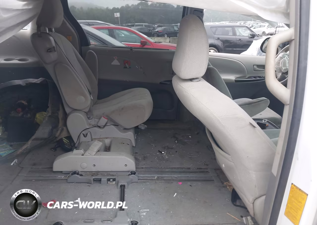 2011 Toyota Sienna Le V6 VIN:5TDKK3DC3BS131125 - 8