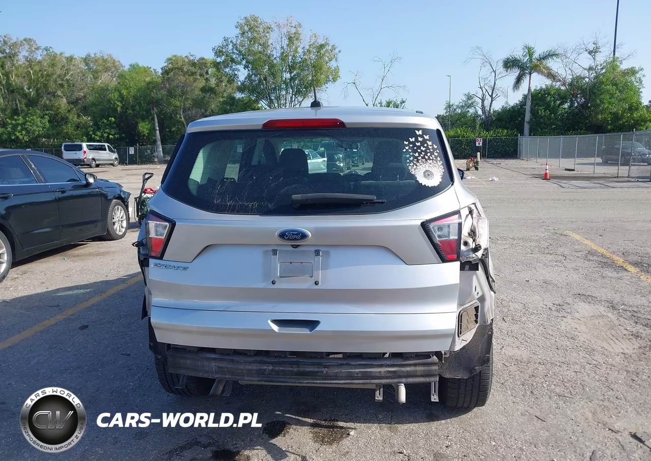 2017 Ford Escape S VIN:1FMCU0F7XHUC37357 - 17