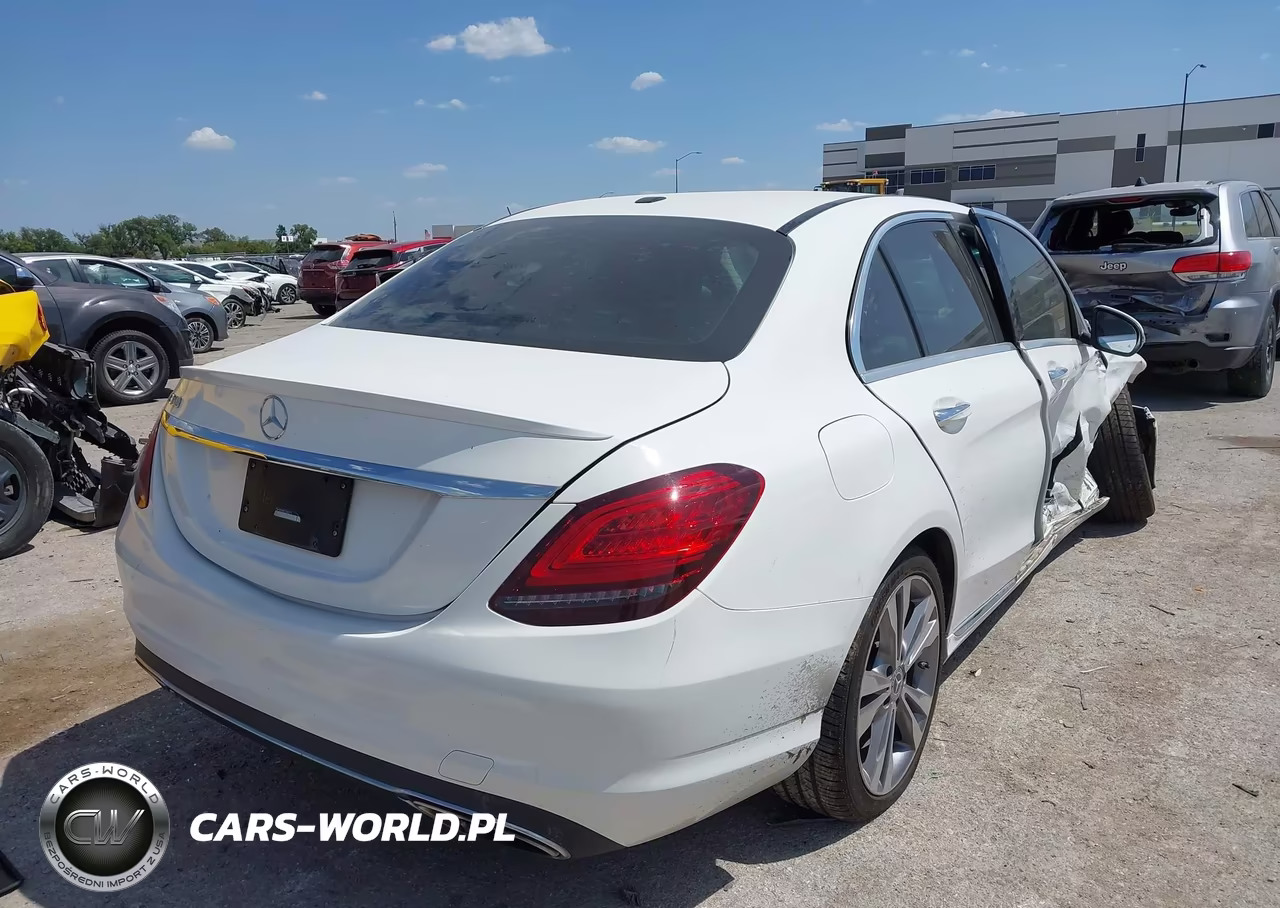2019 Mercedes-Benz C 300 VIN:55SWF8DB8KU286573 - 4