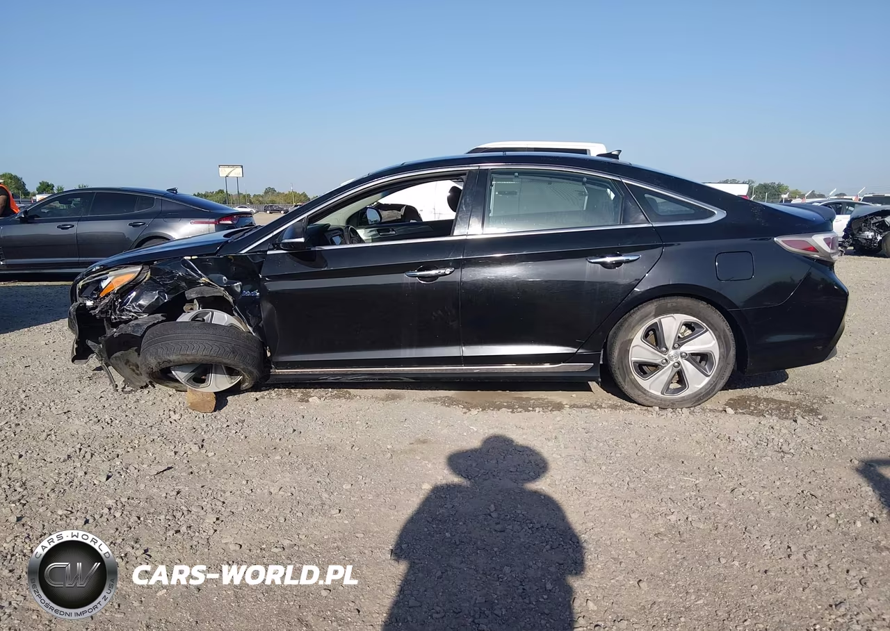2017 Hyundai Sonata Hybrid Limited VIN:KMHE34L14HA050605 - 15