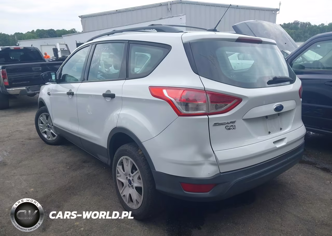 2013 Ford Escape S VIN:1FMCU0F79DUA74453 - 3