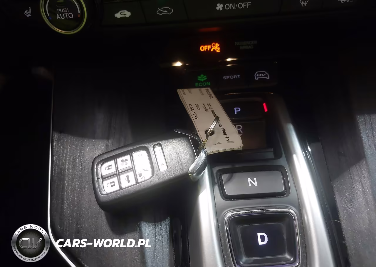 2018 Honda Clarity Plug-In Hybrid VIN:JHMZC5F18JC018448 - 11