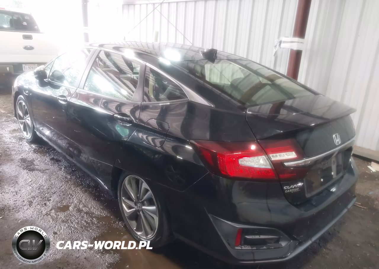 2018 Honda Clarity Plug-In Hybrid VIN:JHMZC5F18JC018448 - 3