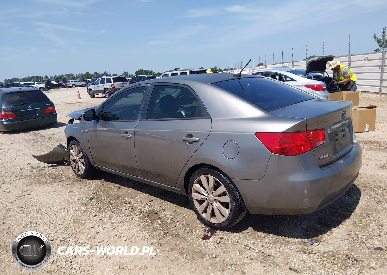 2013 Kia Forte Sx VIN:KNAFW4A34D5658399 - 3
