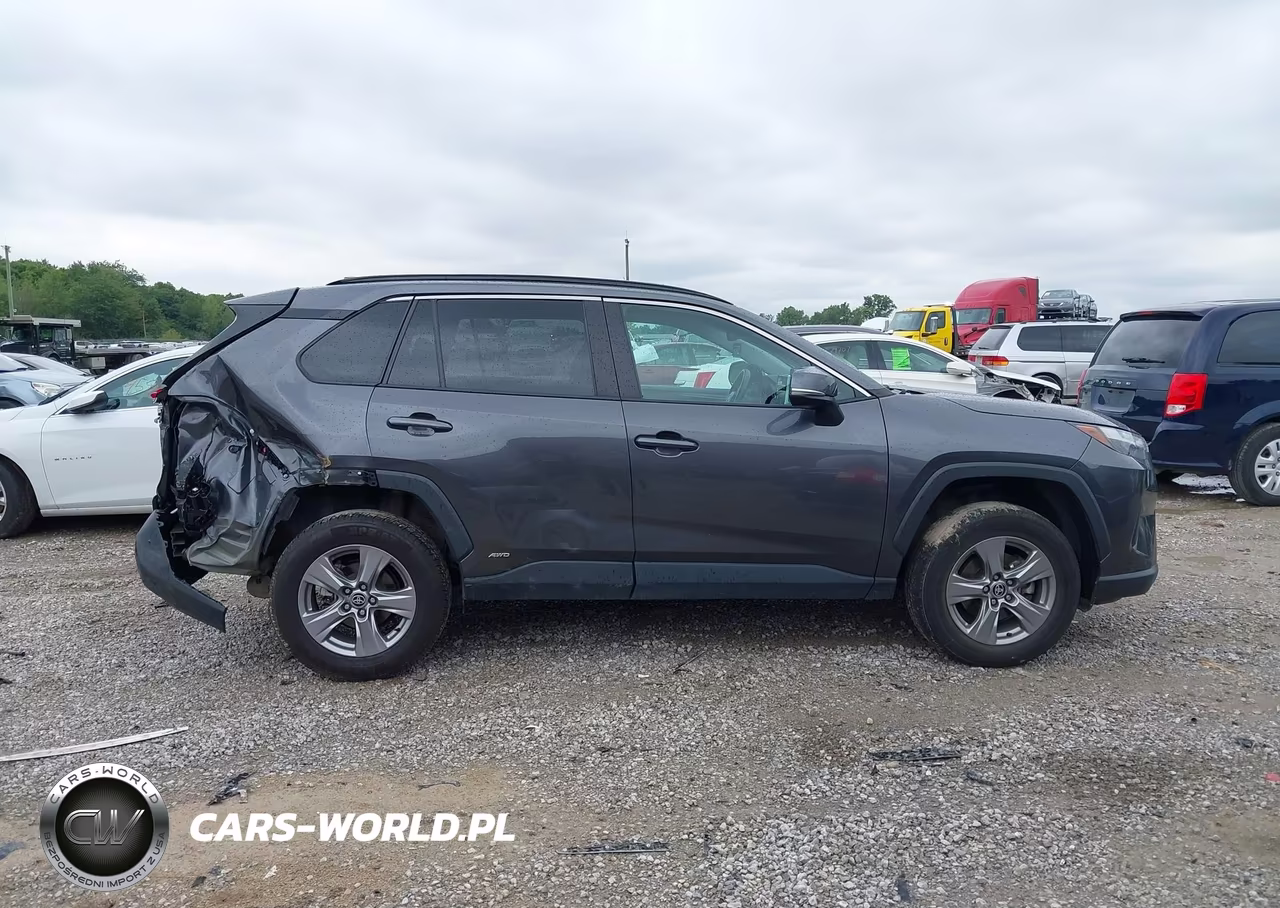 2023 Toyota Rav4 Hybrid Xle VIN:4T3RWRFV6PU086918 - 13