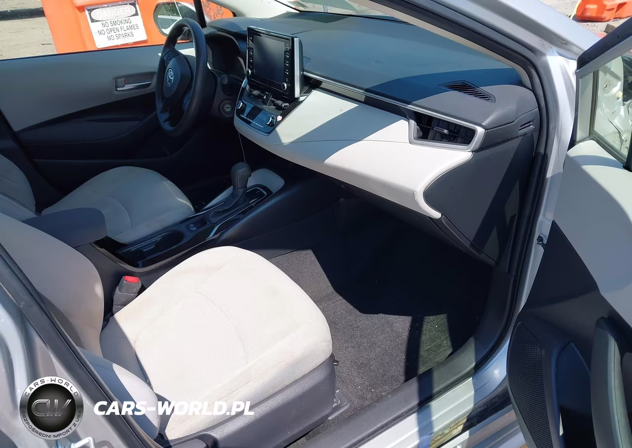 2020 Toyota Corolla Le VIN:JTDEPRAE1LJ064899 - 5