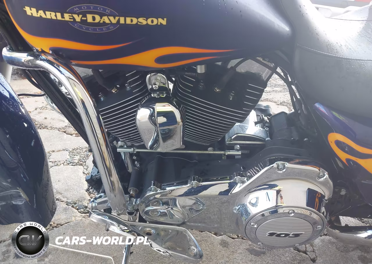 2012 Harley-Davidson Flhx Street Glide VIN:1HD1KBM14CB660370 - 9