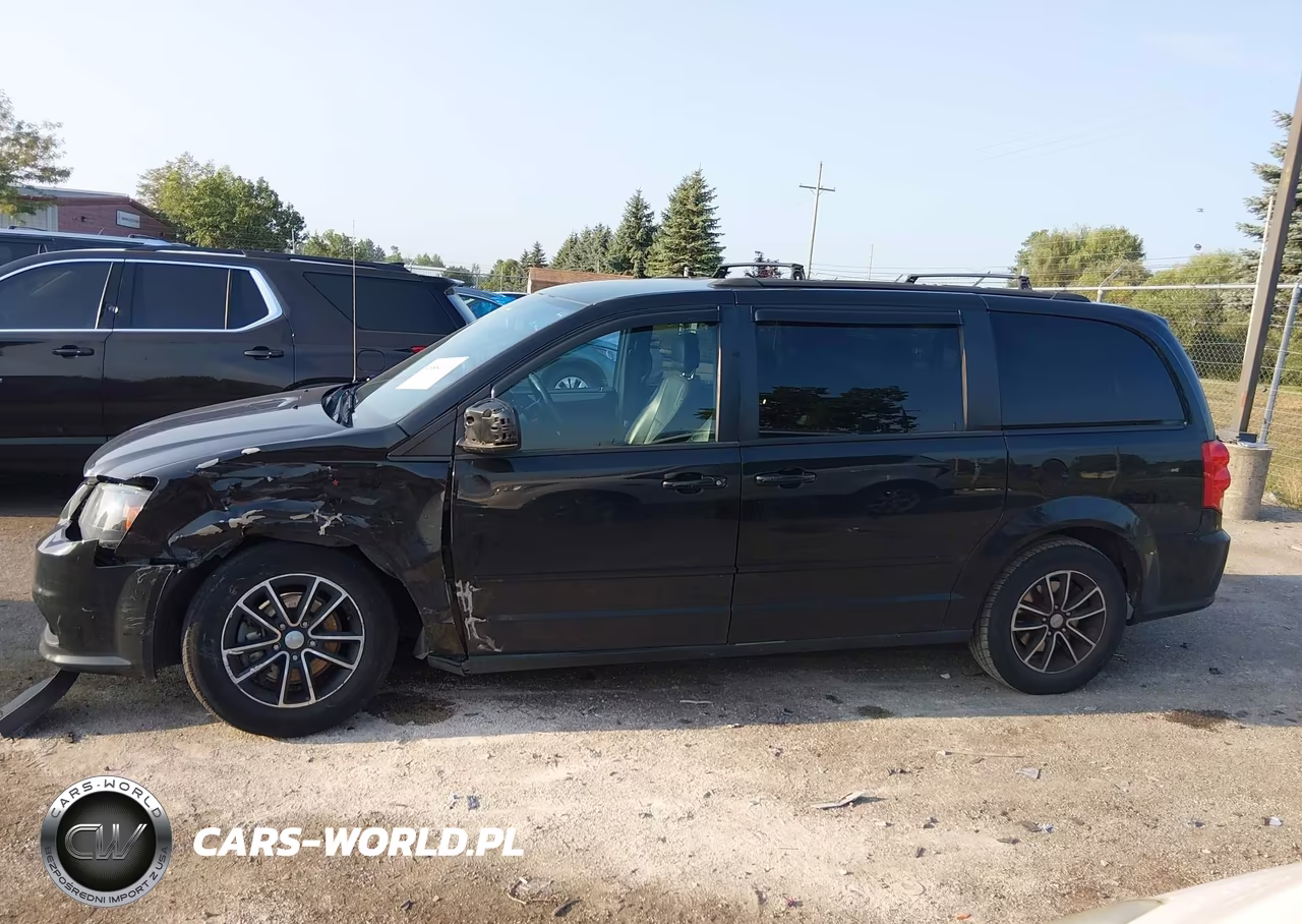 2017 Dodge Grand Caravan Gt VIN:2C4RDGEG5HR792285 - 14