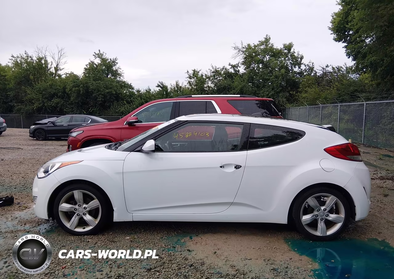2014 Hyundai Veloster VIN:KMHTC6AD9EU199280 - 15