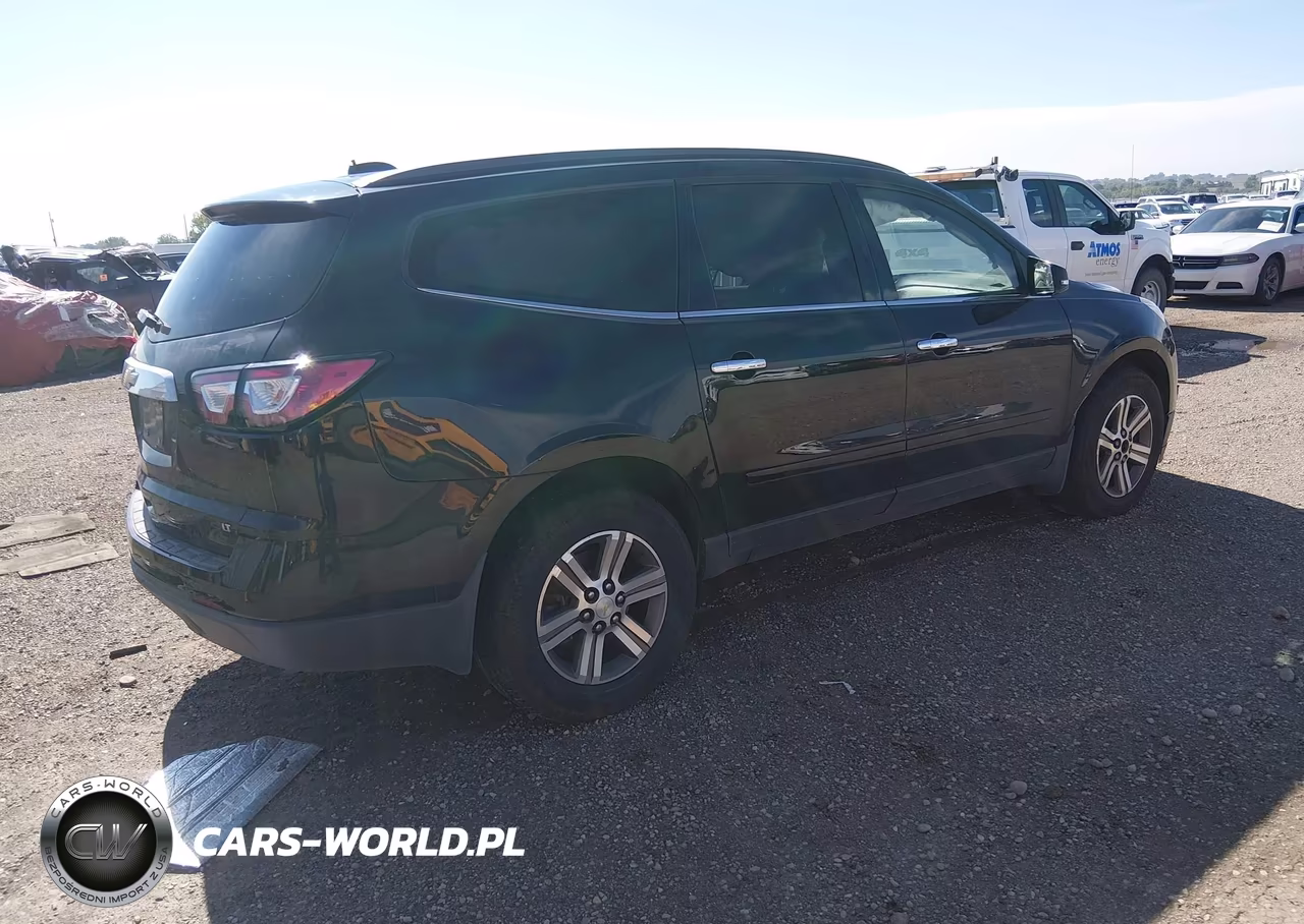 2017 Chevrolet Traverse Lt VIN:1GNKVHKD3HJ117366 - 4