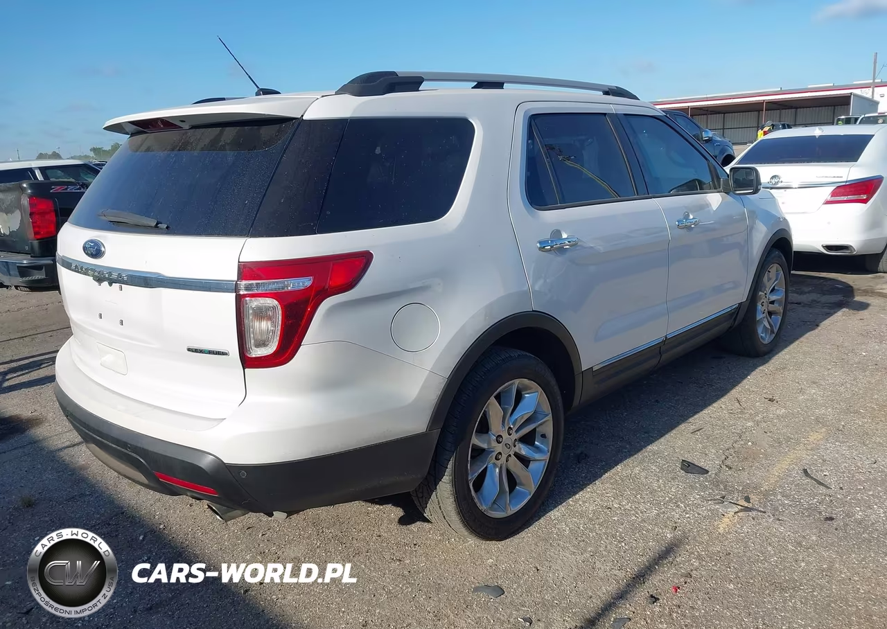 2014 Ford Explorer Xlt VIN:1FM5K7D81EGC22369 - 4