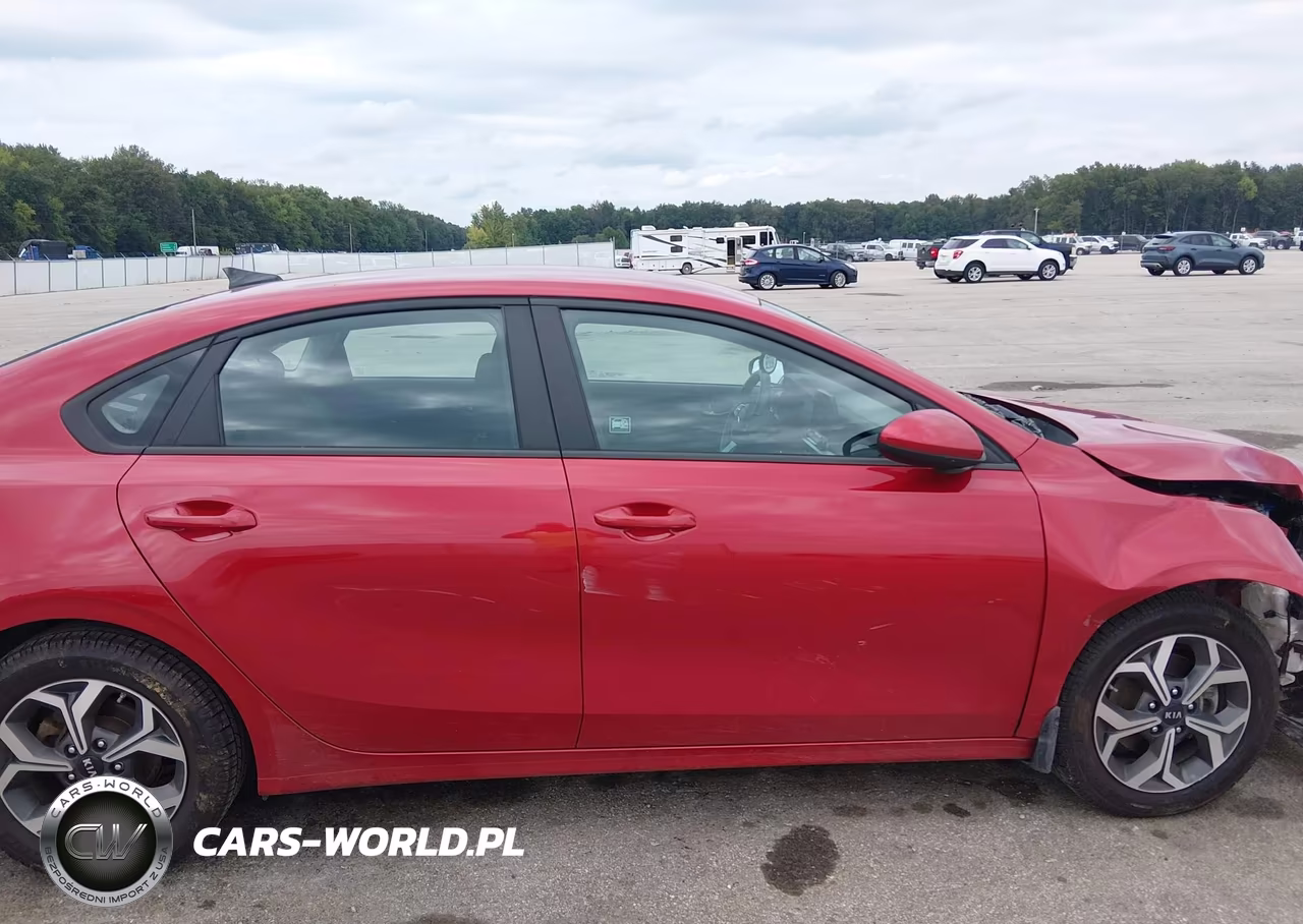 2021 Kia Forte Lxs VIN:3KPF24AD3ME387122 - 13