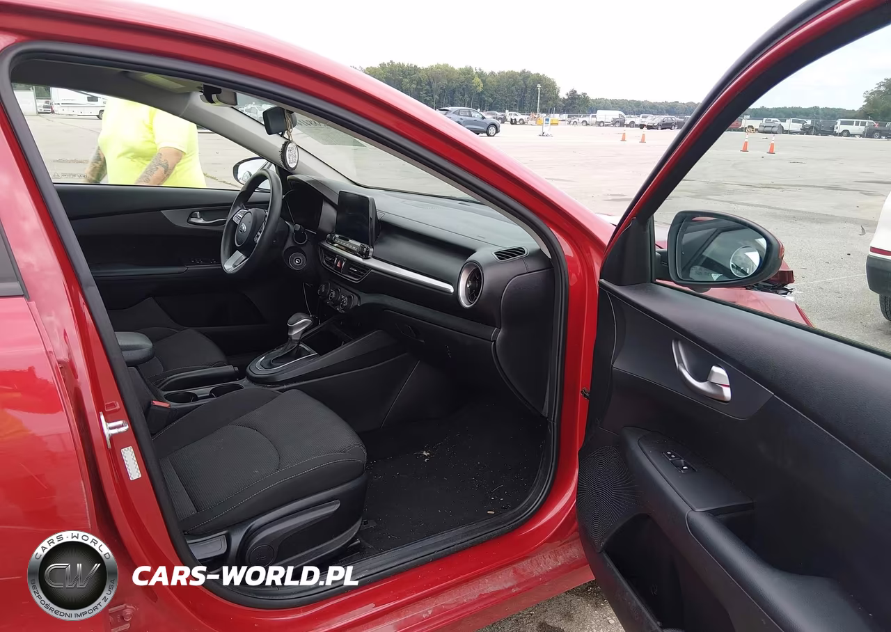 2021 Kia Forte Lxs VIN:3KPF24AD3ME387122 - 5