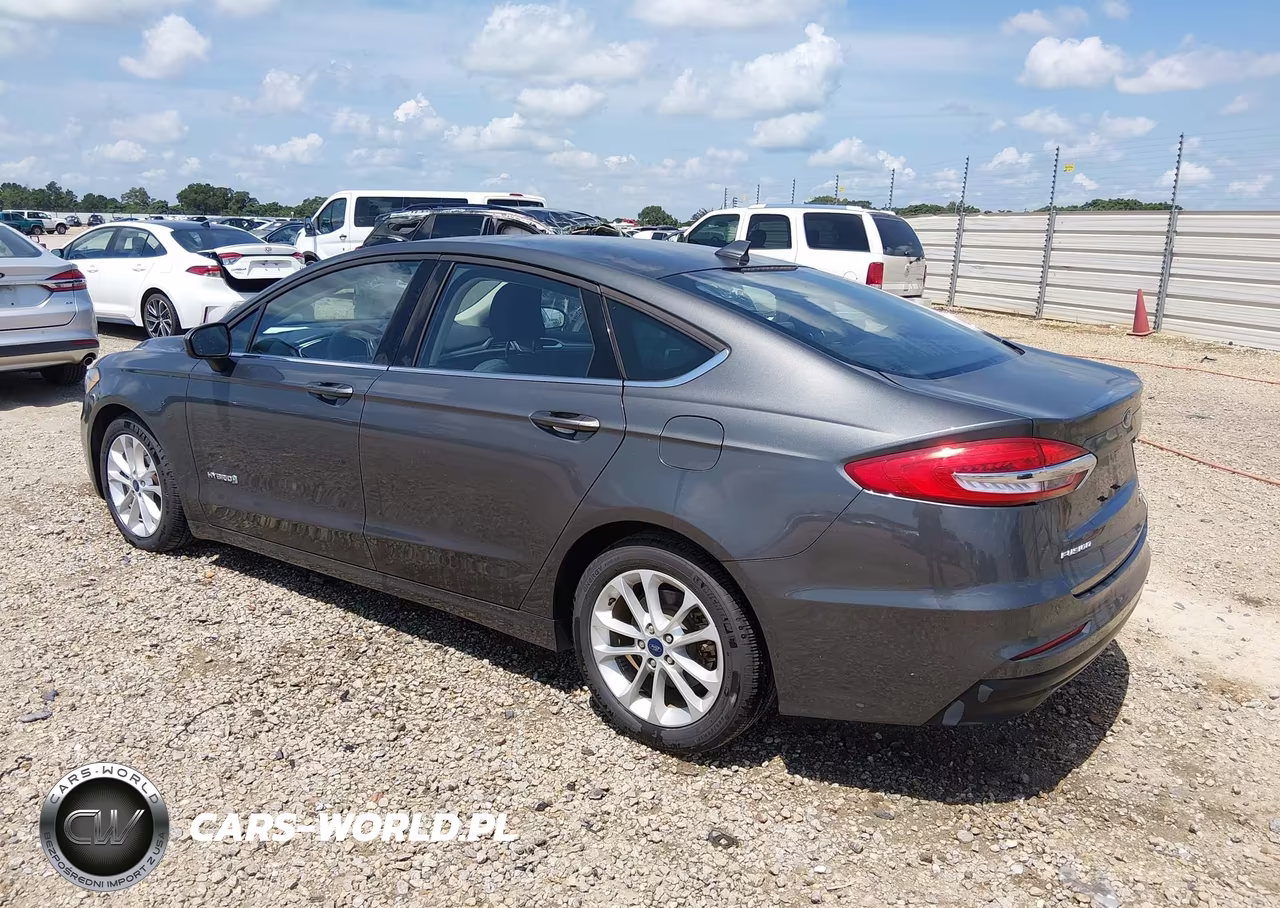 2019 Ford Fusion Hybrid Se VIN:3FA6P0LU5KR258687 - 3