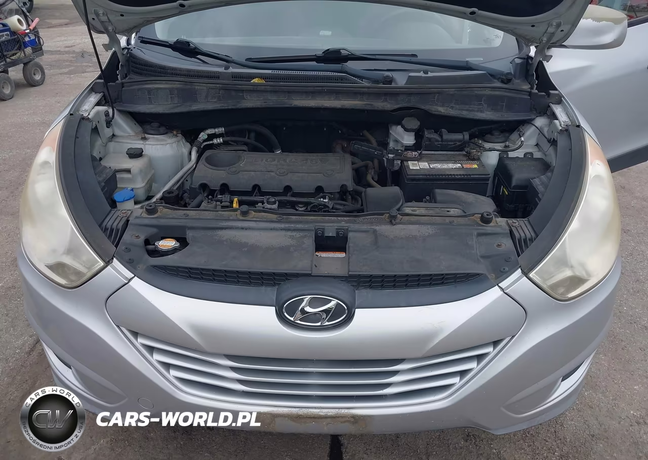 2011 Hyundai Tucson Gls VIN:KM8JU3AC6BU192504 - 10