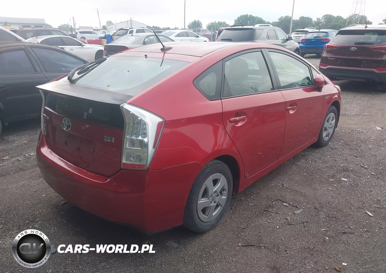 2011 Toyota Prius Two VIN:JTDKN3DU5B0257828 - 4