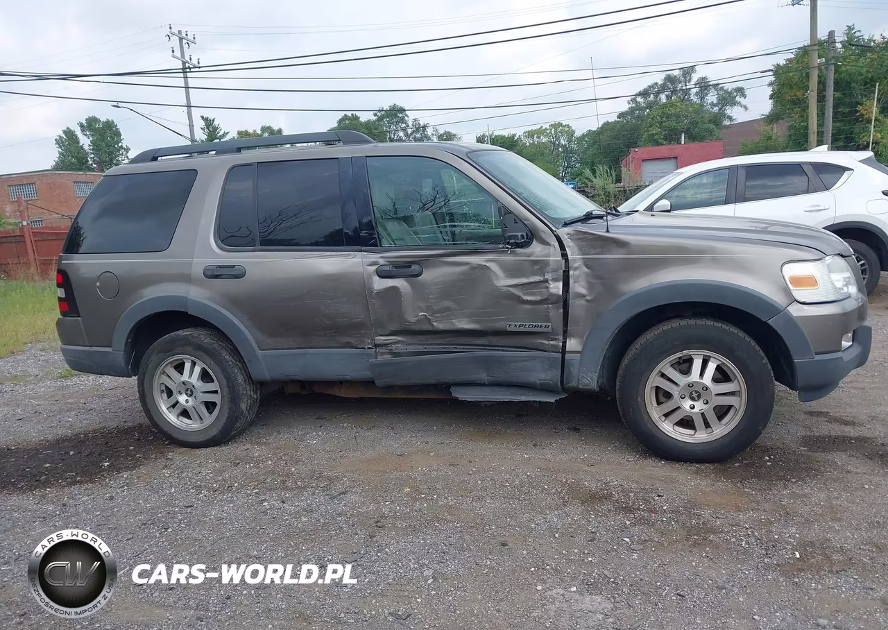 2006 Ford Explorer Xlt VIN:1FMEU73E16UA17431 - 13