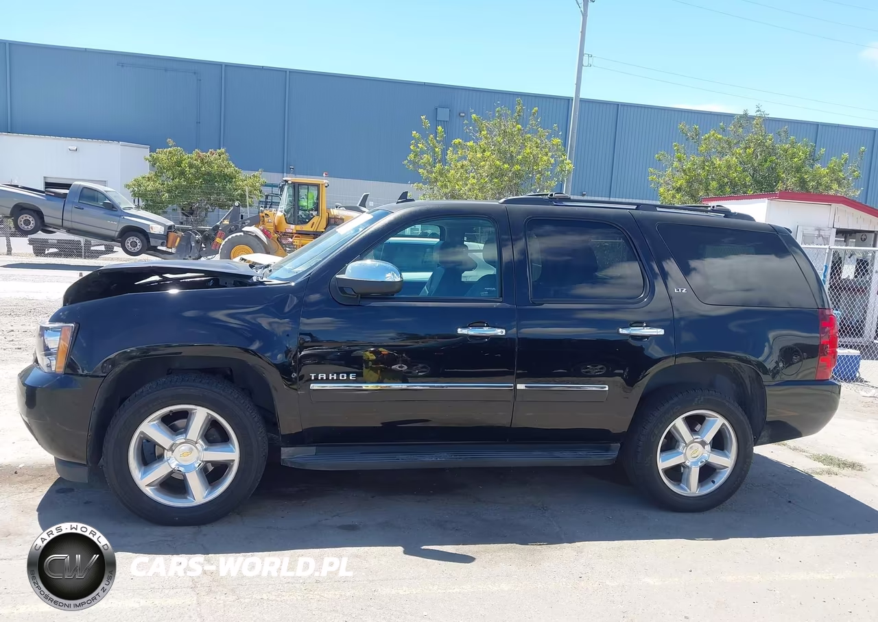 2014 Chevrolet Tahoe Ltz VIN:1GNSKCE01ER132059 - 14