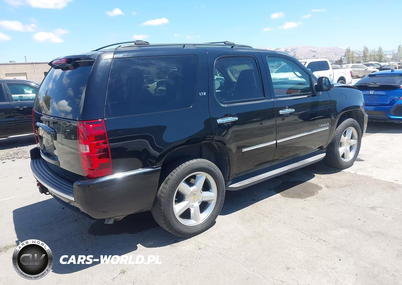 2014 Chevrolet Tahoe Ltz VIN:1GNSKCE01ER132059 - 4