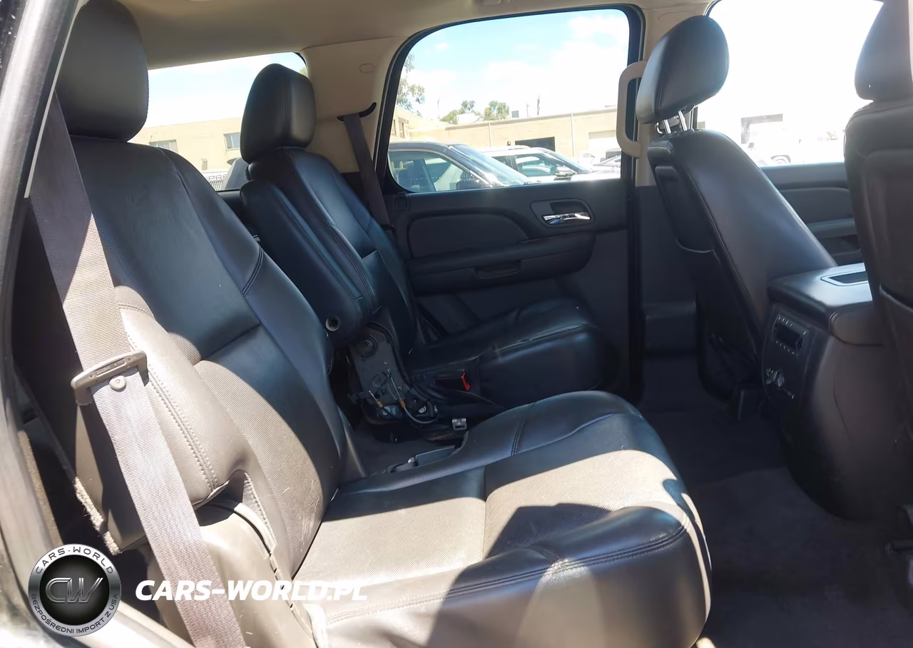 2014 Chevrolet Tahoe Ltz VIN:1GNSKCE01ER132059 - 8