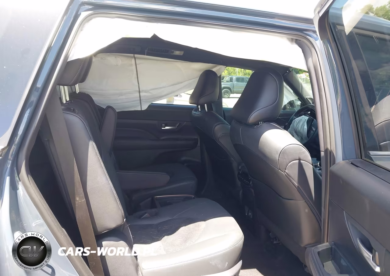 2025 Toyota Grand Highlander Hybrid Limited Max VIN:5TDADAB58SS025526 - 8