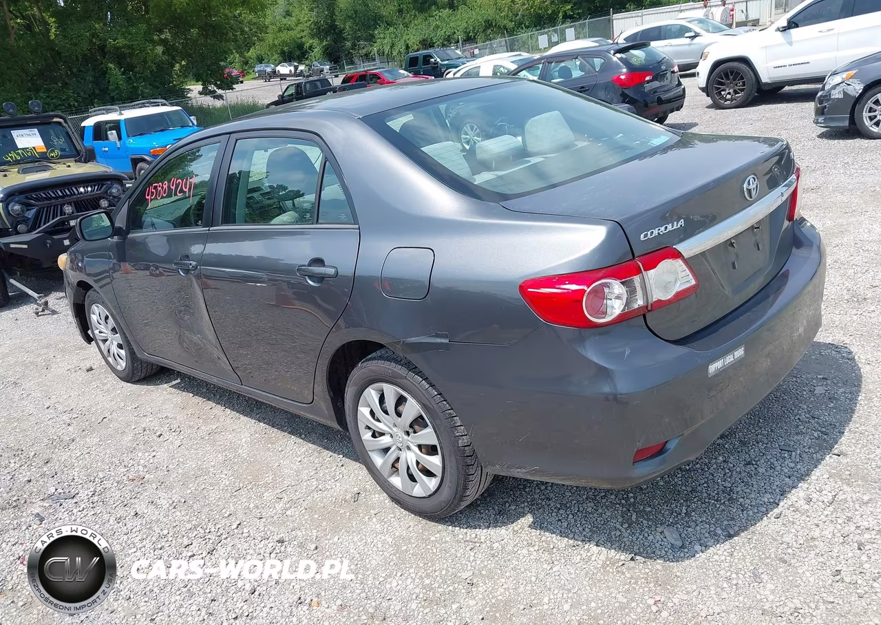 2012 Toyota Corolla Le VIN:2T1BU4EE2CC796382 - 3