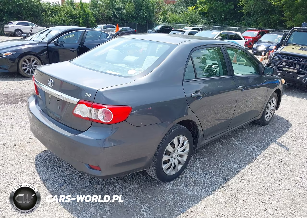 2012 Toyota Corolla Le VIN:2T1BU4EE2CC796382 - 4