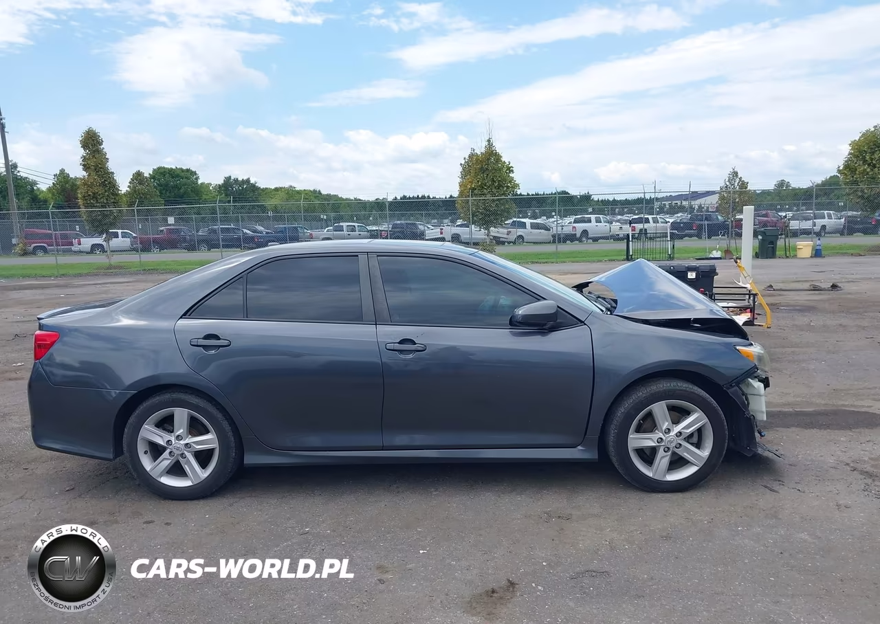 2013 Toyota Camry Se VIN:4T1BF1FK5DU651883 - 14