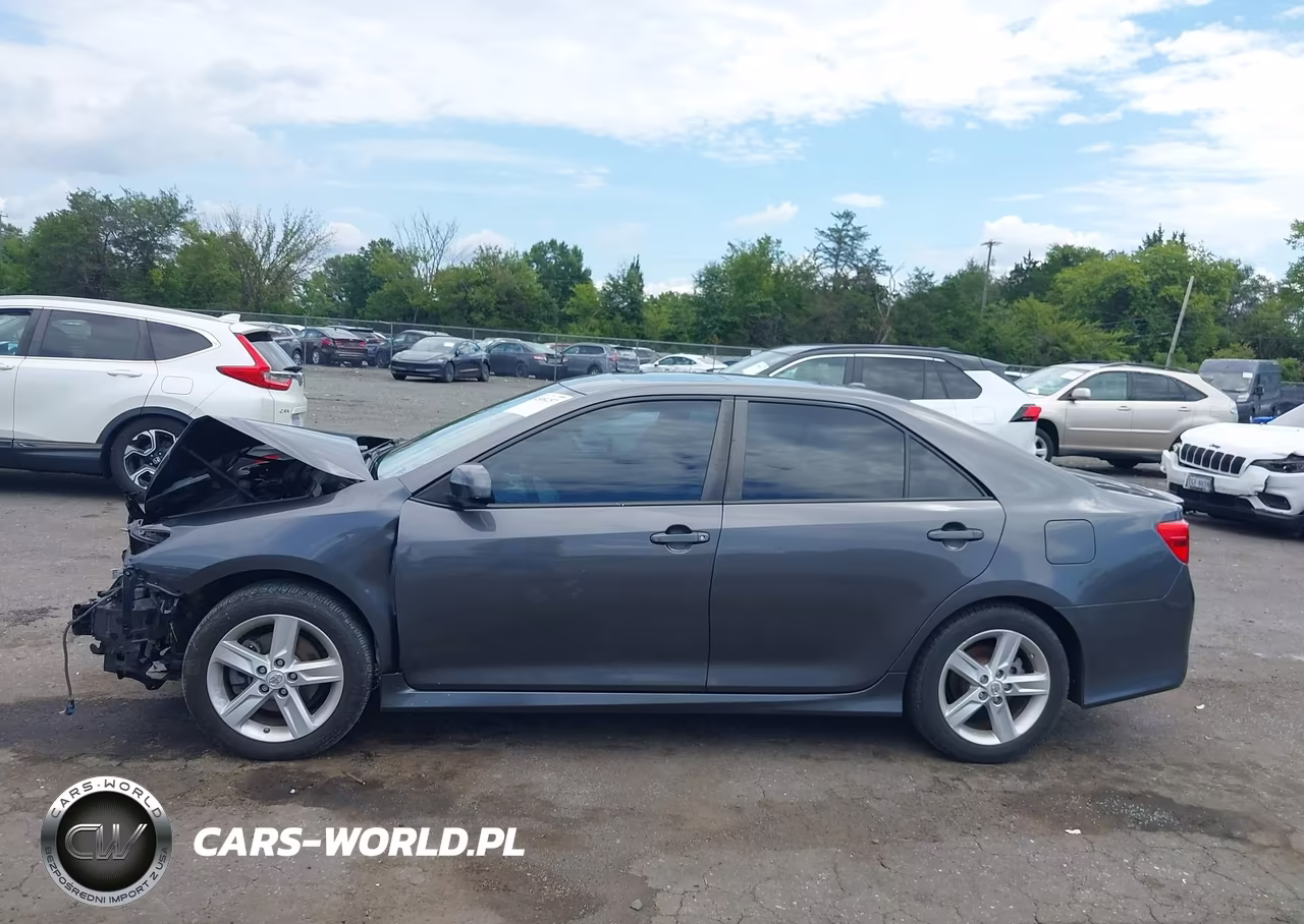 2013 Toyota Camry Se VIN:4T1BF1FK5DU651883 - 15