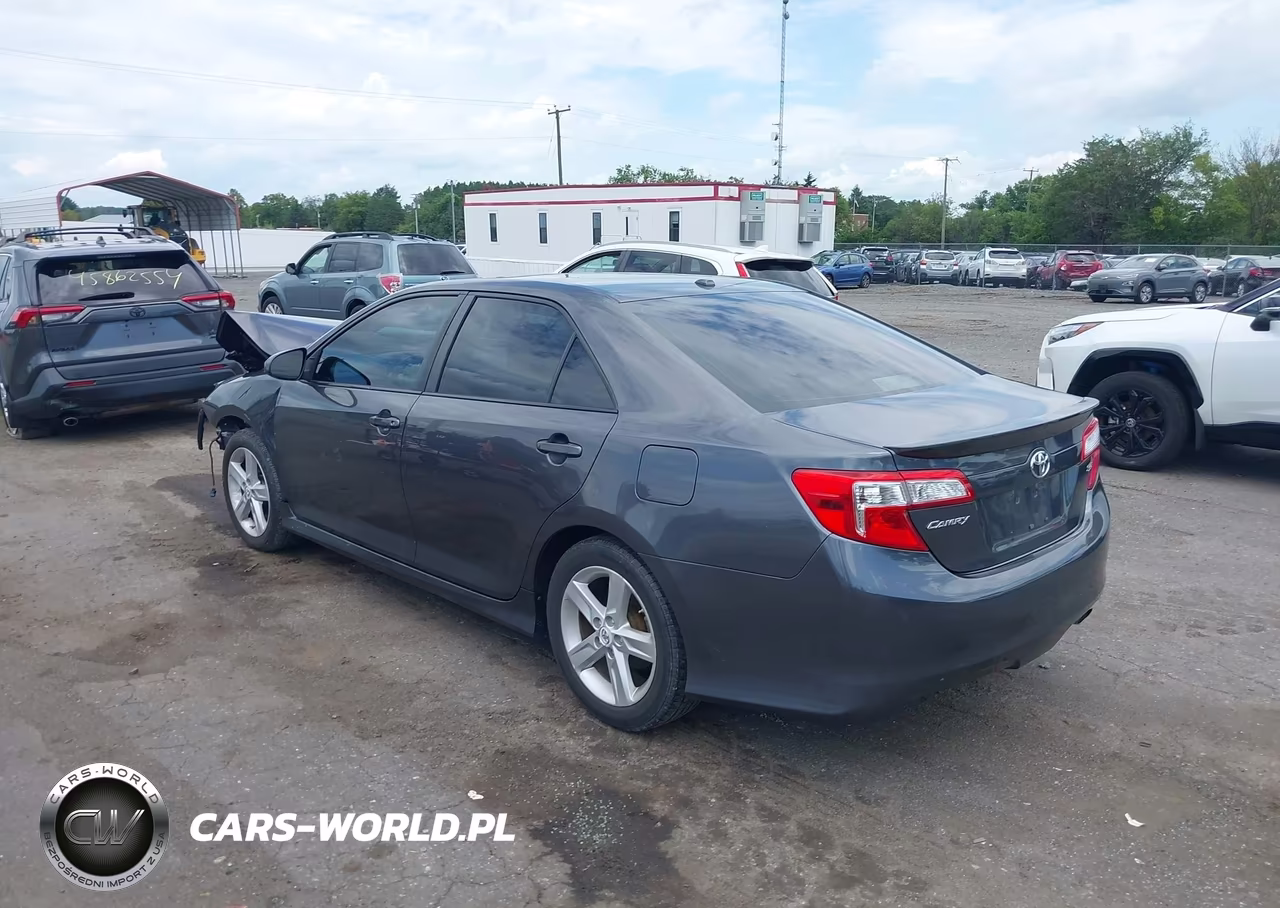 2013 Toyota Camry Se VIN:4T1BF1FK5DU651883 - 3