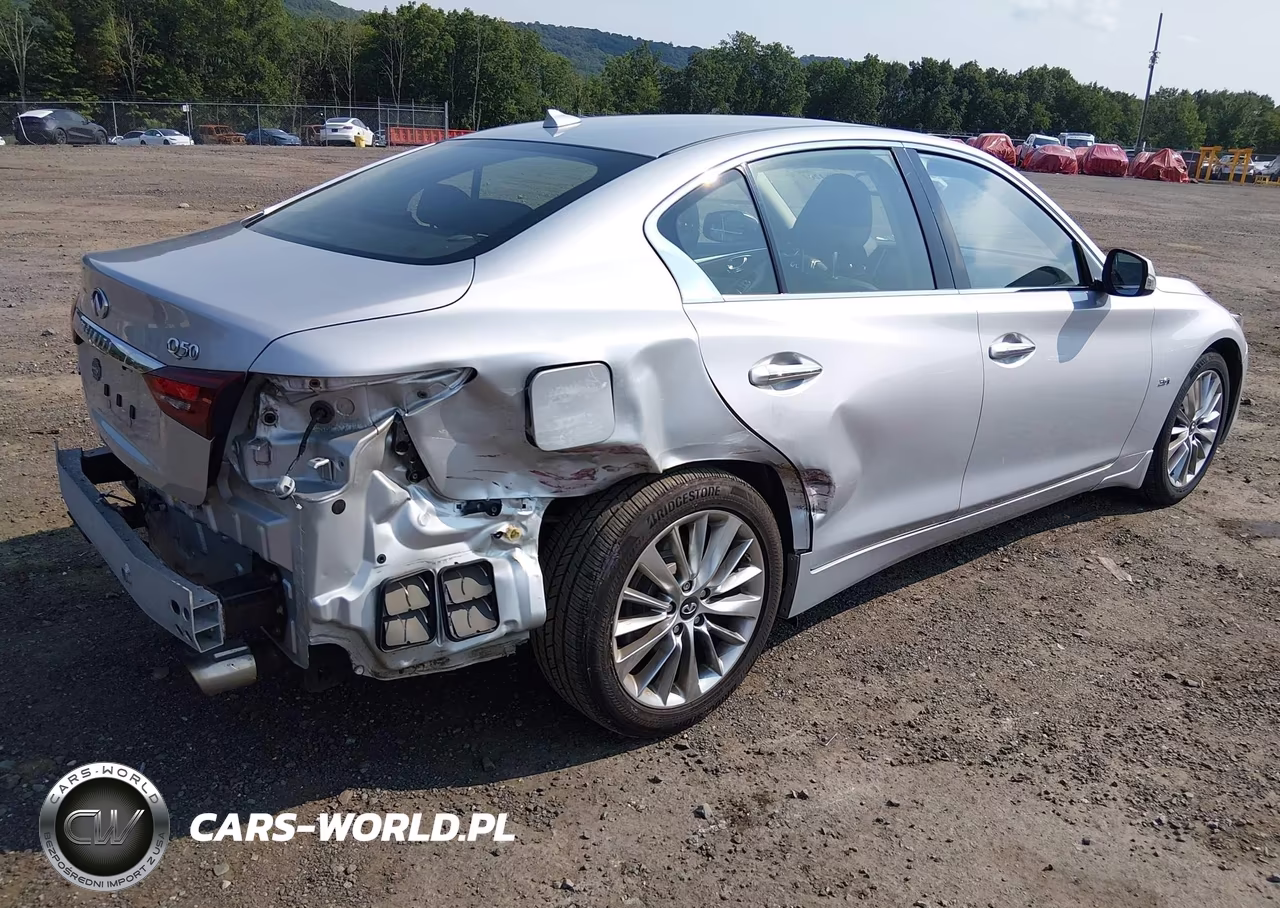 2019 Infiniti Q50 3.0T Luxe VIN:JN1EV7AR4KM556436 - 4