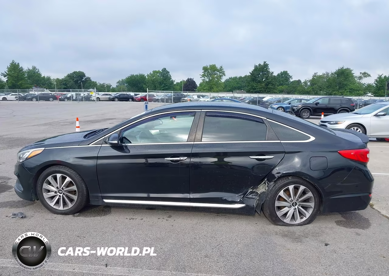 2015 Hyundai Sonata Sport VIN:5NPE34AF2FH143230 - 14