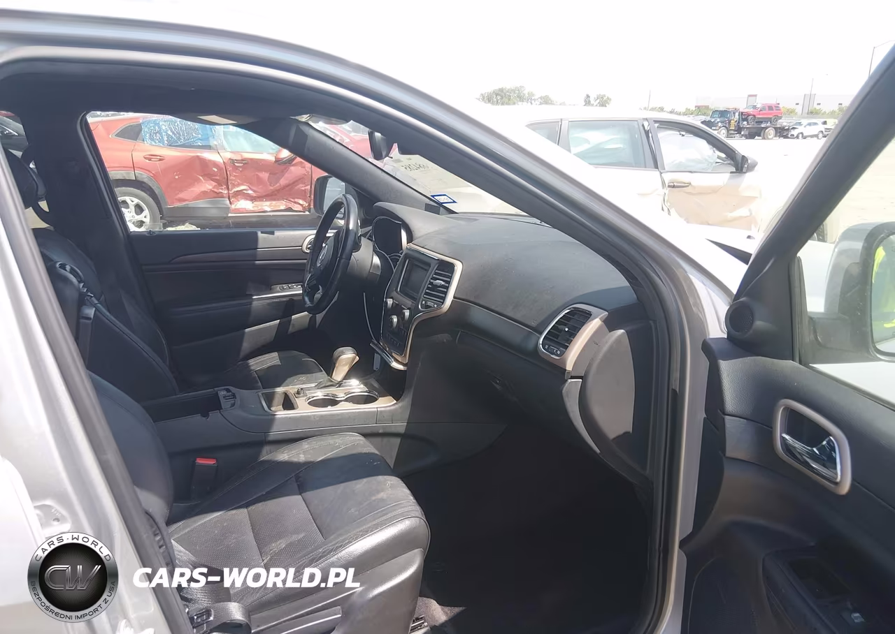 2017 Jeep Grand Cherokee Laredo VIN:1C4RJEAG6HC669462 - 5