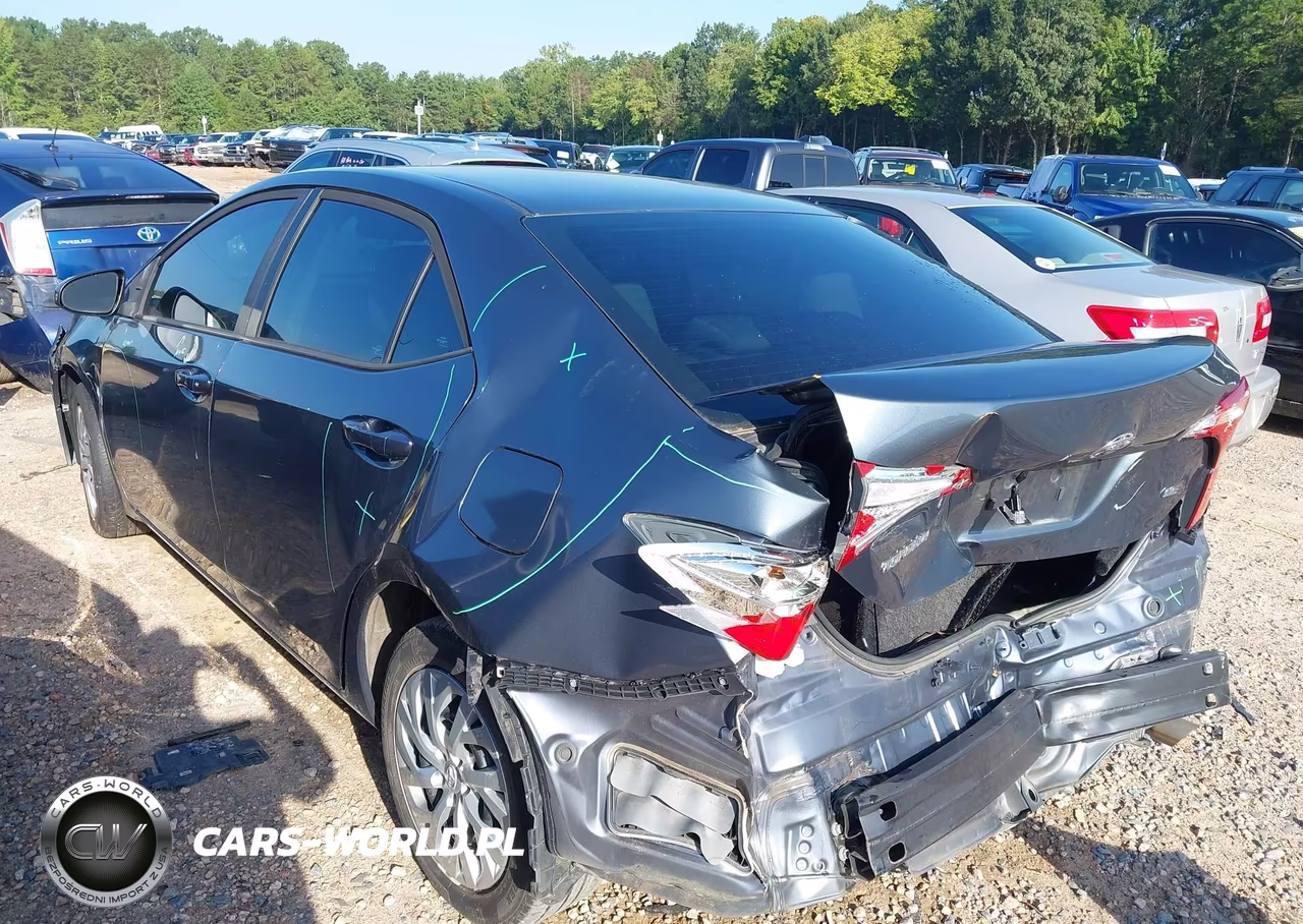 2019 Toyota Corolla Le VIN:5YFBURHEXKP948044 - 3
