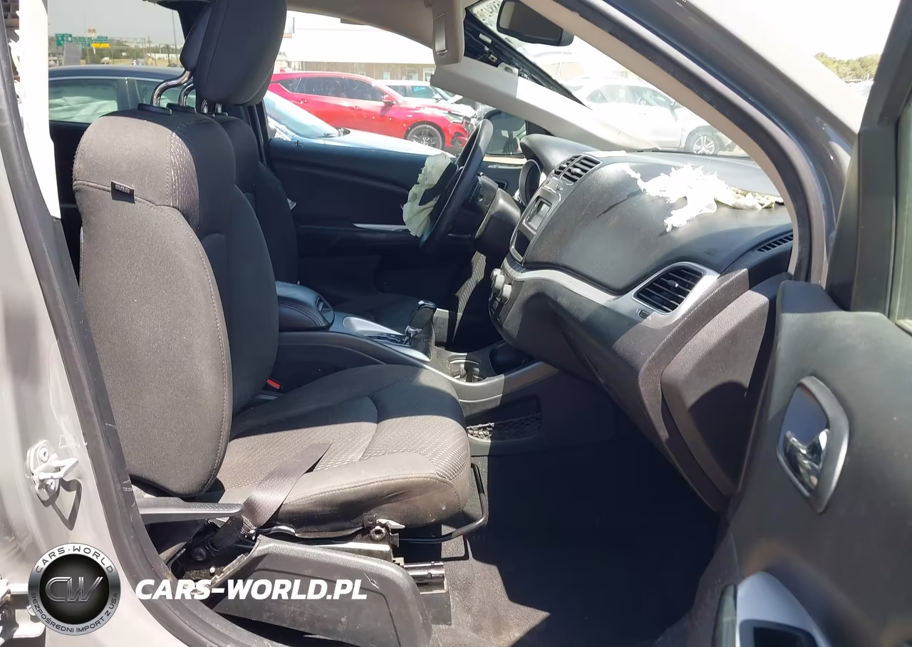 2019 Dodge Journey Se Value Package VIN:3C4PDCAB0KT859048 - 5