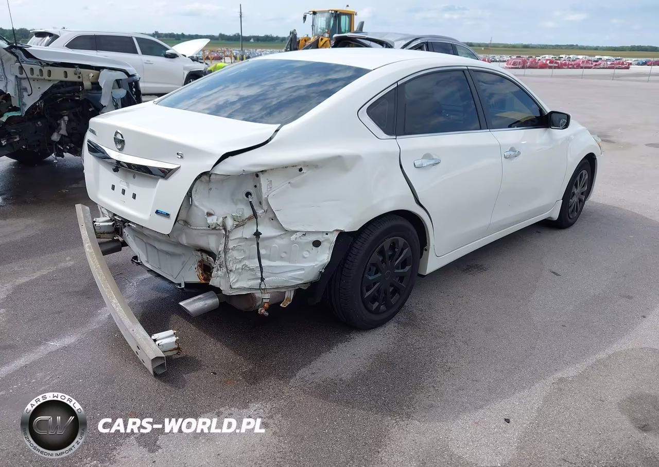 2014 Nissan Altima 2.5 VIN:1N4AL3AP5EN200199 - 4