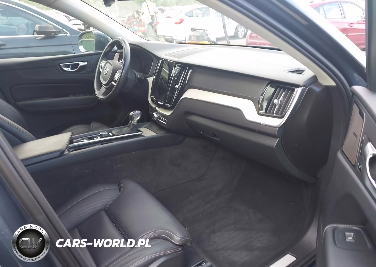 2021 Volvo Xc60 T5 Inscription VIN:YV4102RL9M1769932 - 5