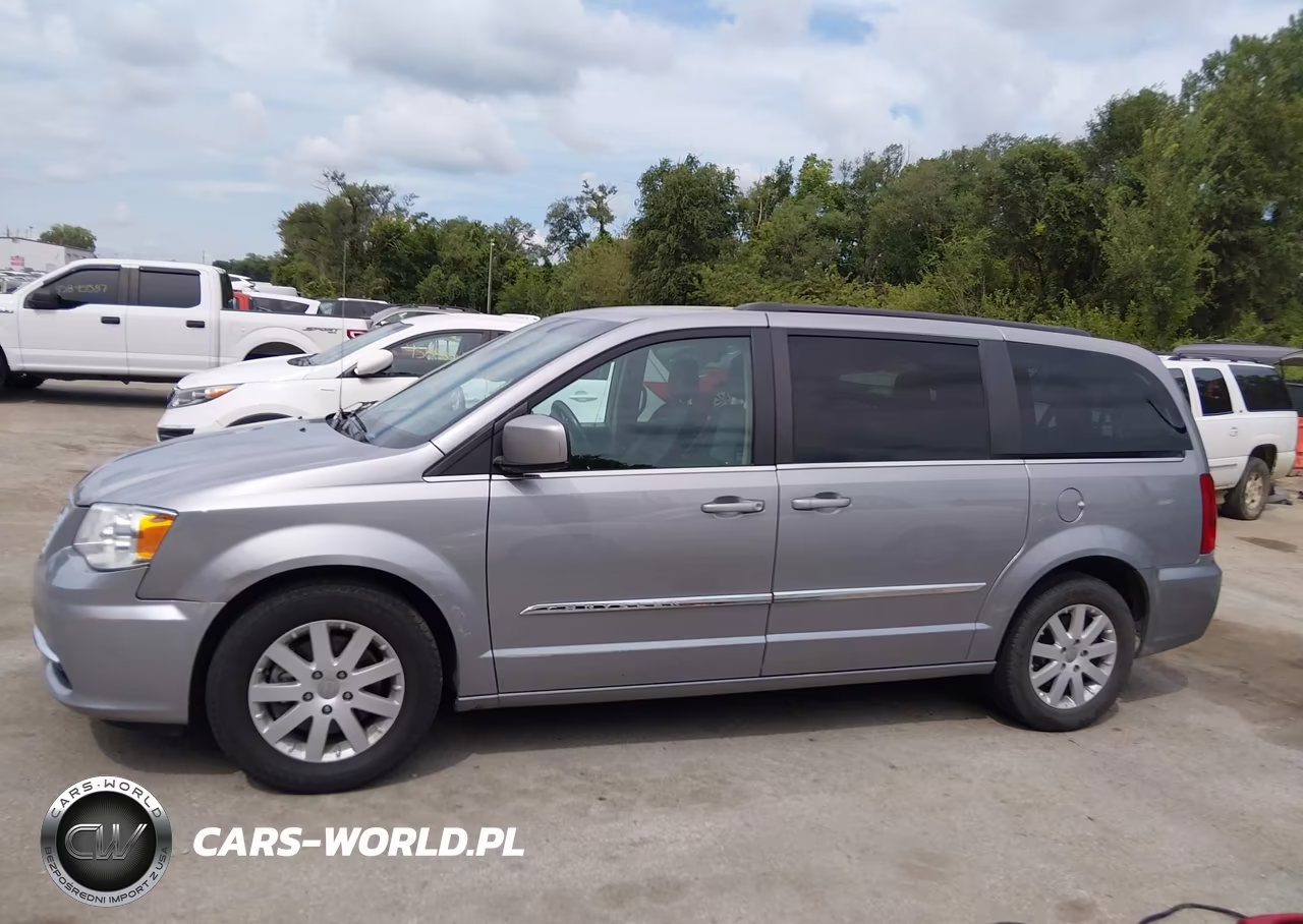 2016 Chrysler Town & Country Touring VIN:2C4RC1BG1GR165036 - 14