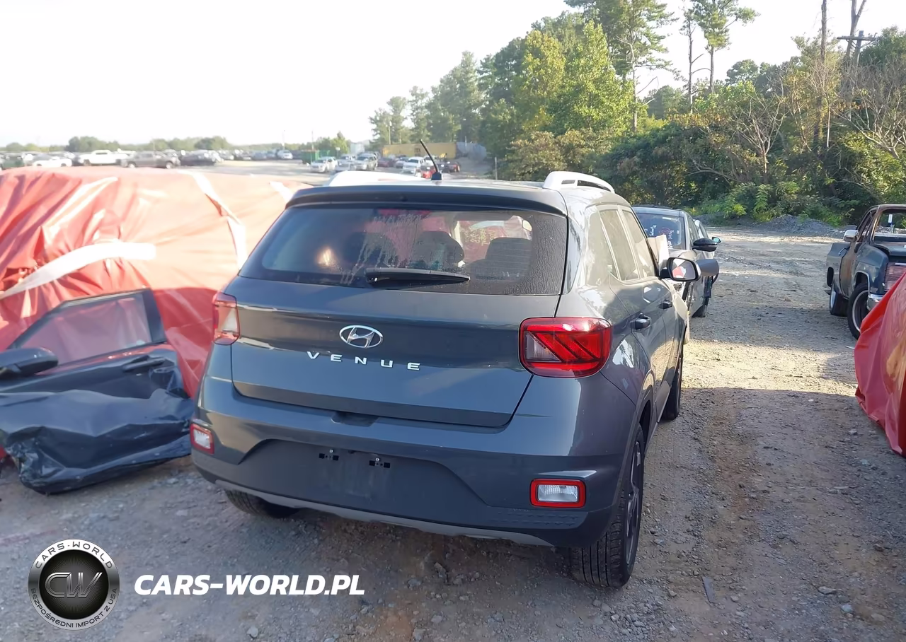 2025 Hyundai Venue Sel VIN:KMHRC8A37SU392651 - 4