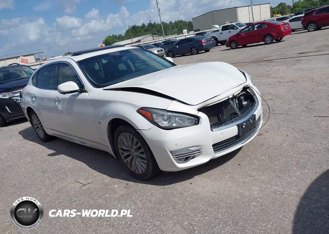 2015 Infiniti Q70L 3.7X – zdjęcie 1 z 17