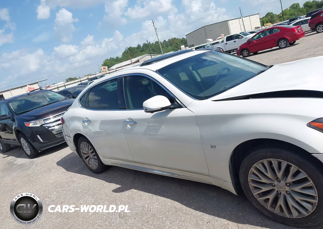 2015 Infiniti Q70L 3.7X VIN:JN1BY1PR5FM831865 - 13