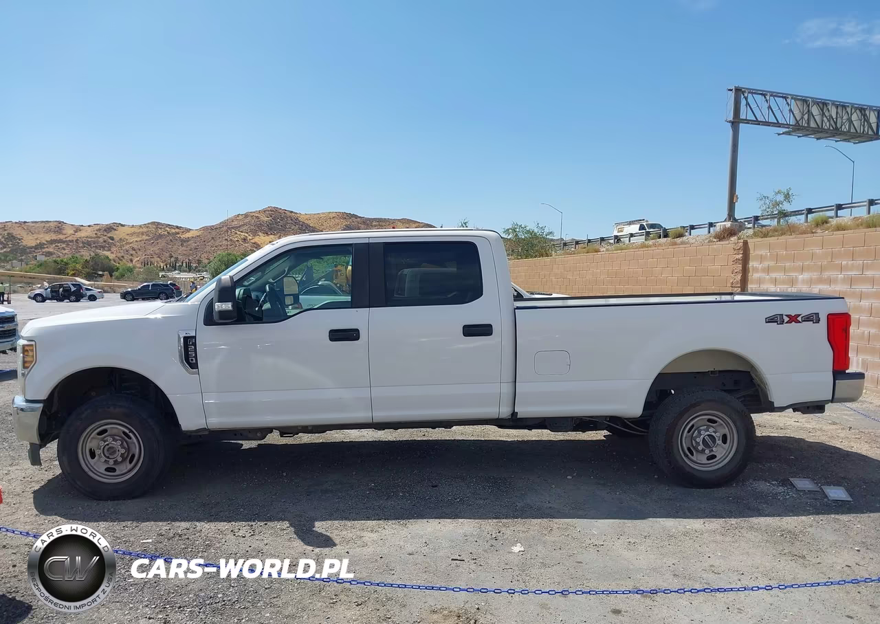 2019 Ford F-250 Xl VIN:1FT7W2B62KEE92708 - 14