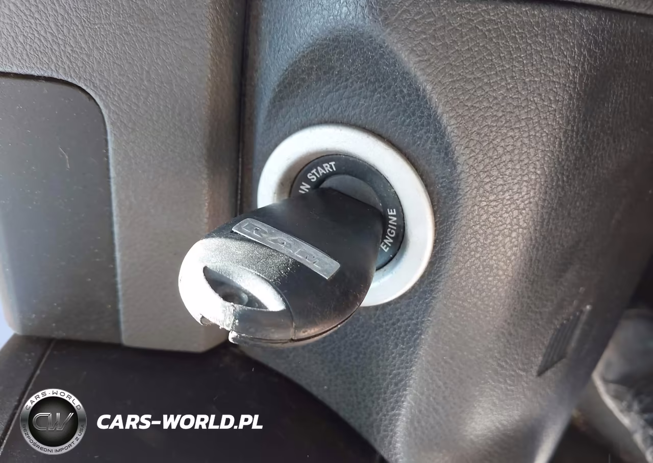 2015 Ram 1500 Big Horn VIN:1C6RR7LT9FS718307 - 11