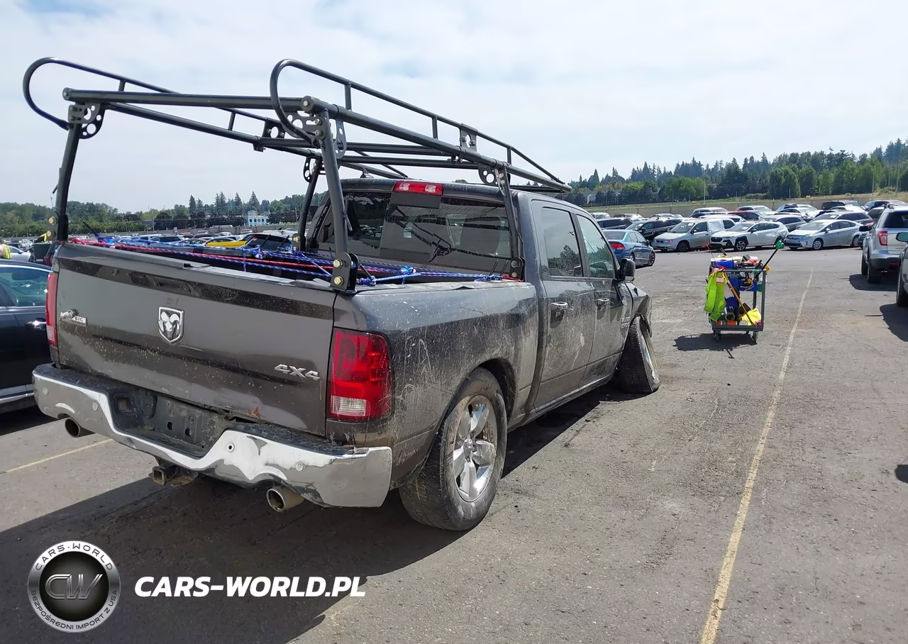 2015 Ram 1500 Big Horn VIN:1C6RR7LT9FS718307 - 4