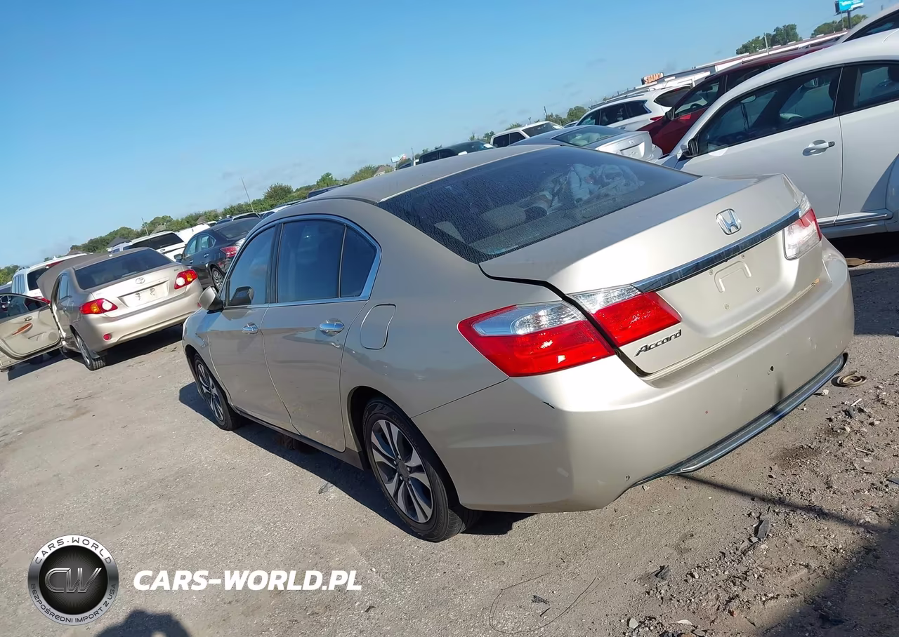2013 Honda Accord Lx VIN:1HGCR2F37DA195693 - 3