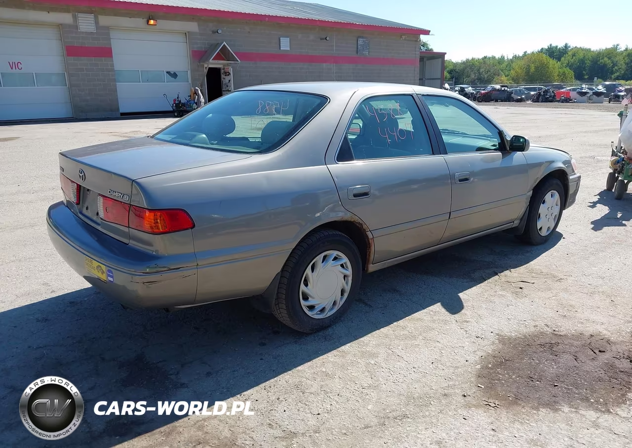 2001 Toyota Camry Le VIN:4T1BG22K41U115785 - 4