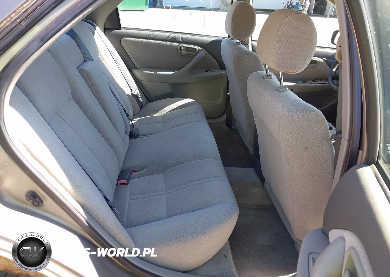 2001 Toyota Camry Le VIN:4T1BG22K41U115785 - 8